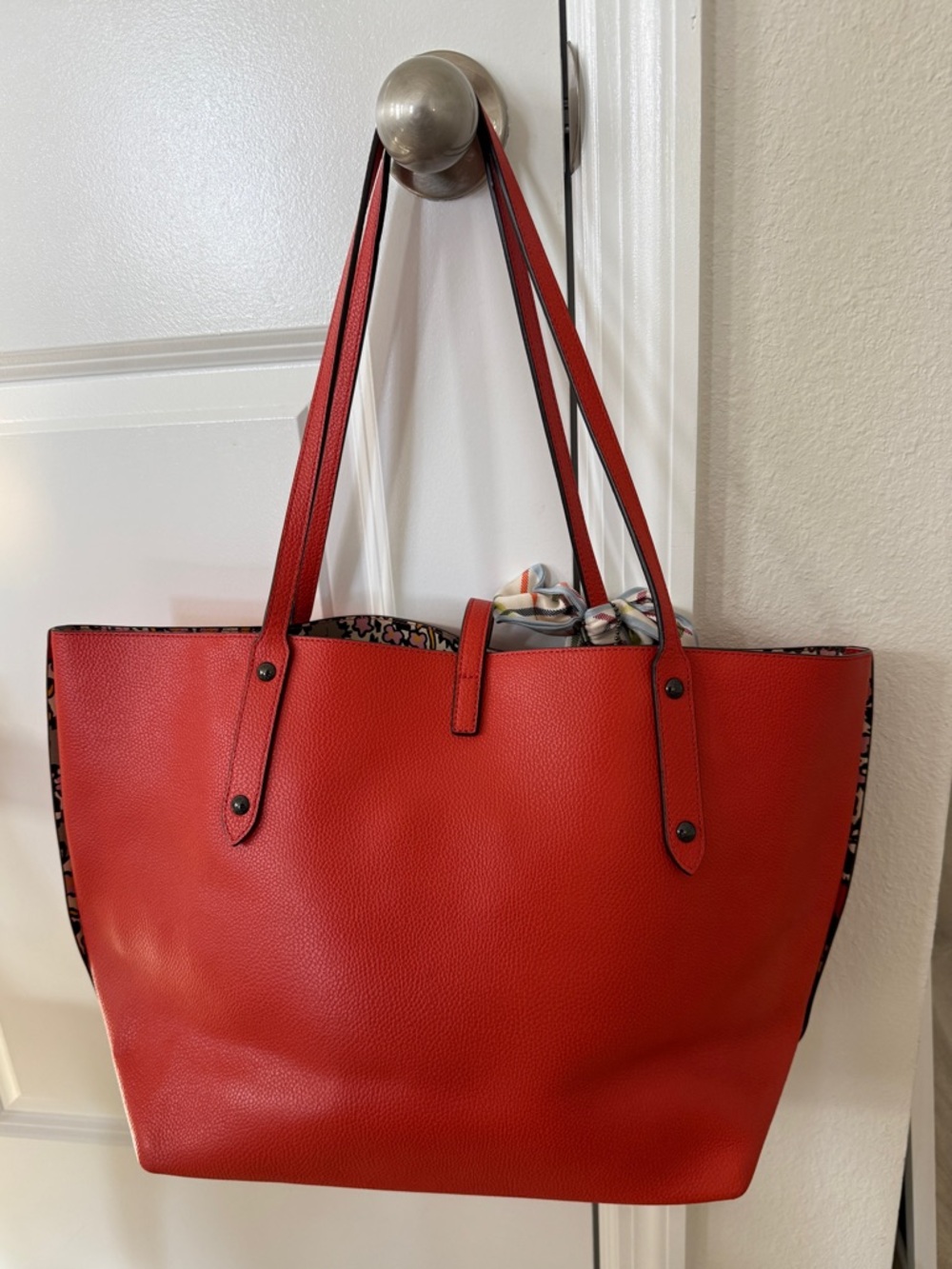 Coach Orange Market Turnlock Tote + coach purse scarf - Picture 2 of 5